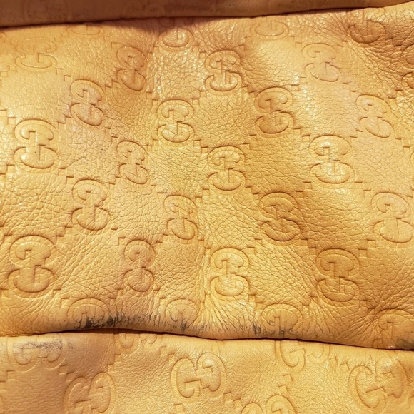 SOLD!! Authentic Gucci Guccissima Abbey Bag! - Picture 6 of 7